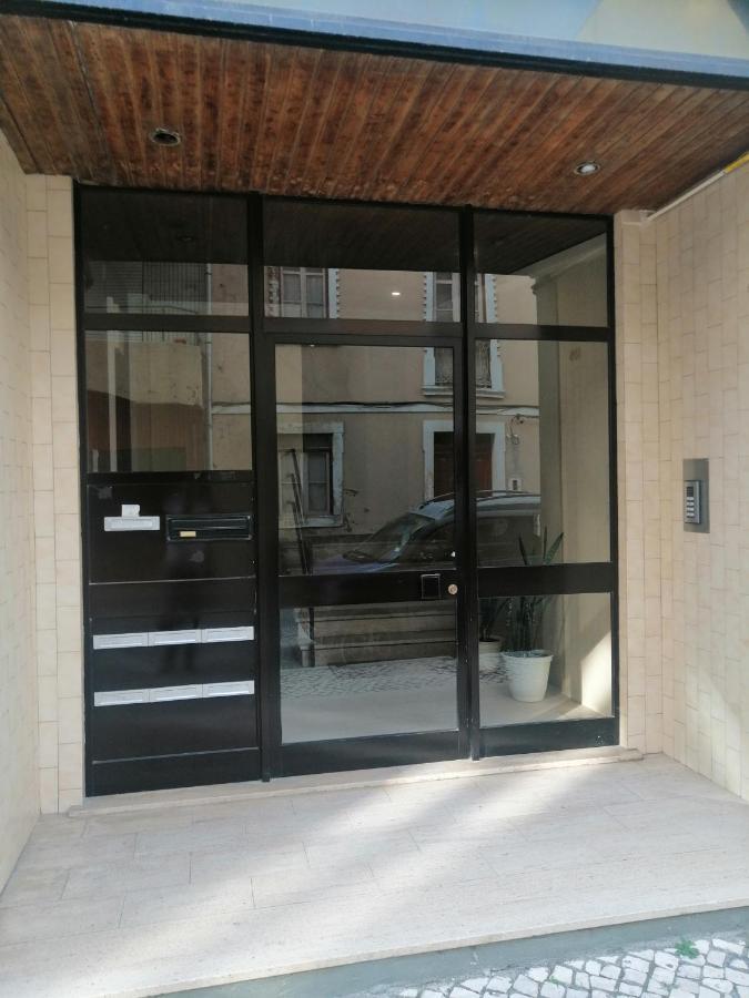 Chill House Apartment Фигейра да Фош Екстериор снимка