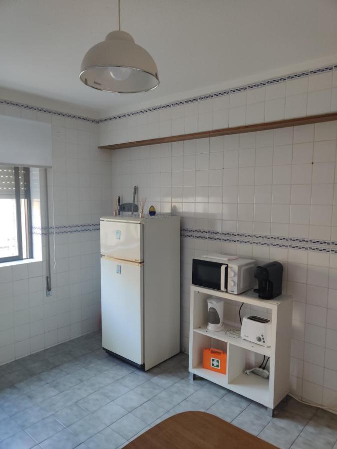 Chill House Apartment Фигейра да Фош Екстериор снимка